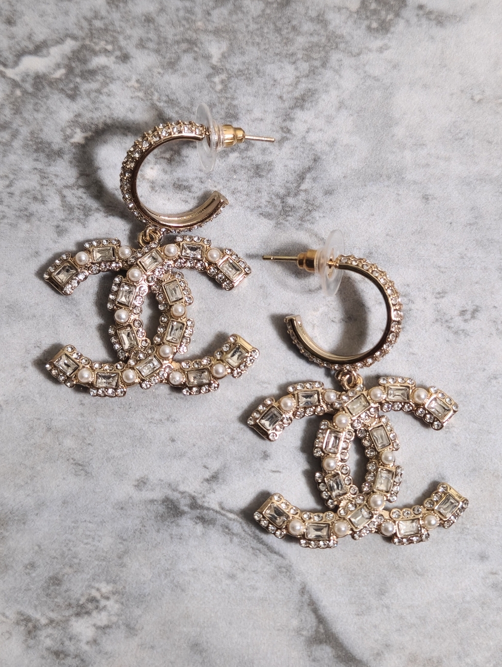 CHANEL Gold Crystal CC Logo Hoop Earrings ✨️ - Picture 3 of 7